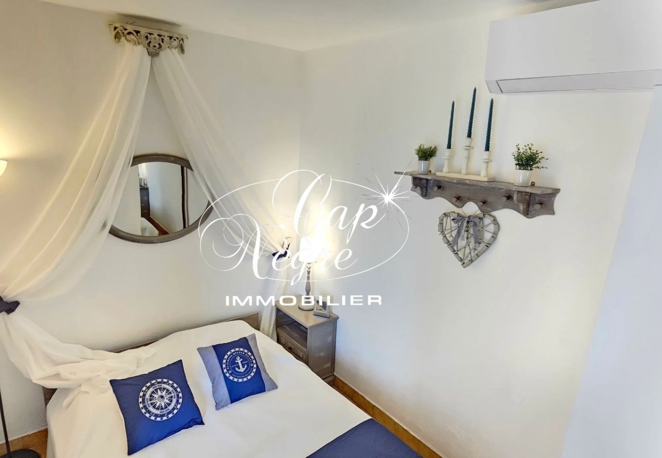 Ferienwohnung in Rayol-Canadel-sur-Mer - 027