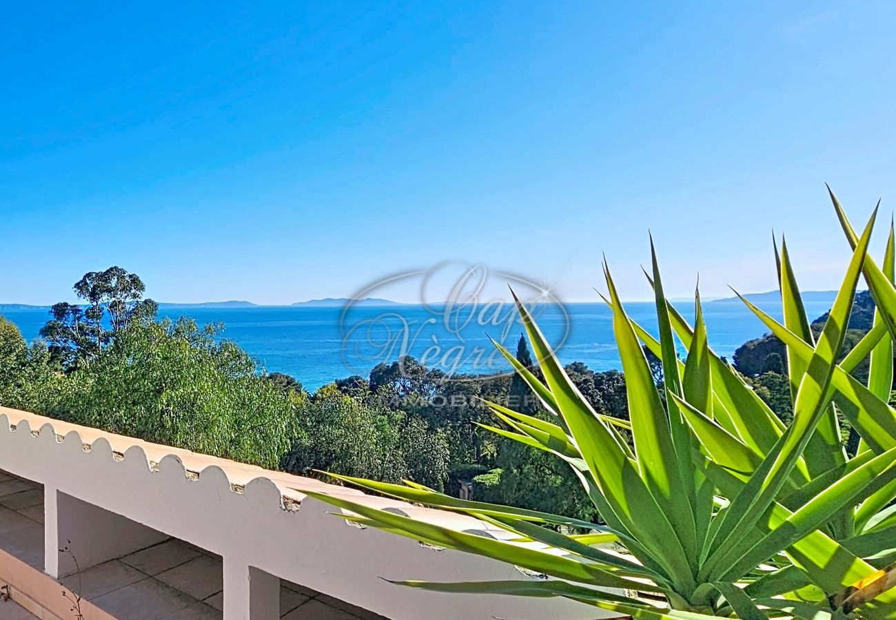 Ferienwohnung in Rayol-Canadel-sur-Mer - 033