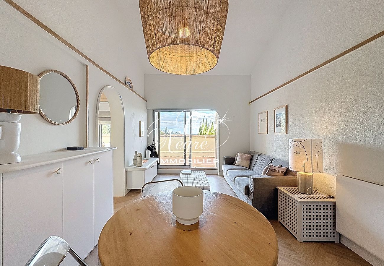 Ferienwohnung in Le Lavandou - 176