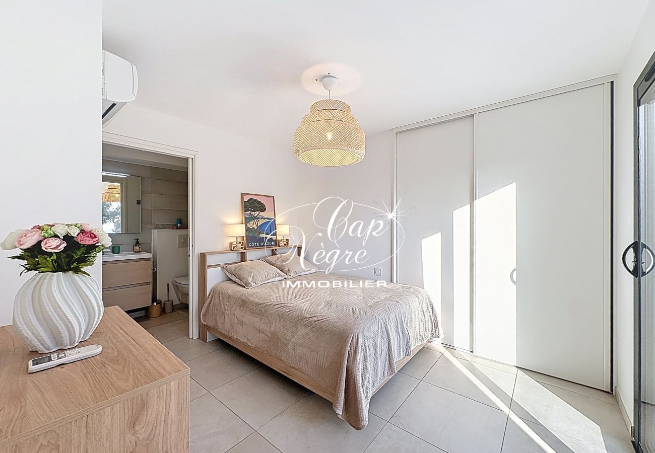 Ferienwohnung in Le Lavandou - 182