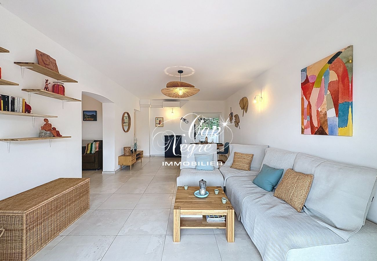 Villa in Le Lavandou - 184