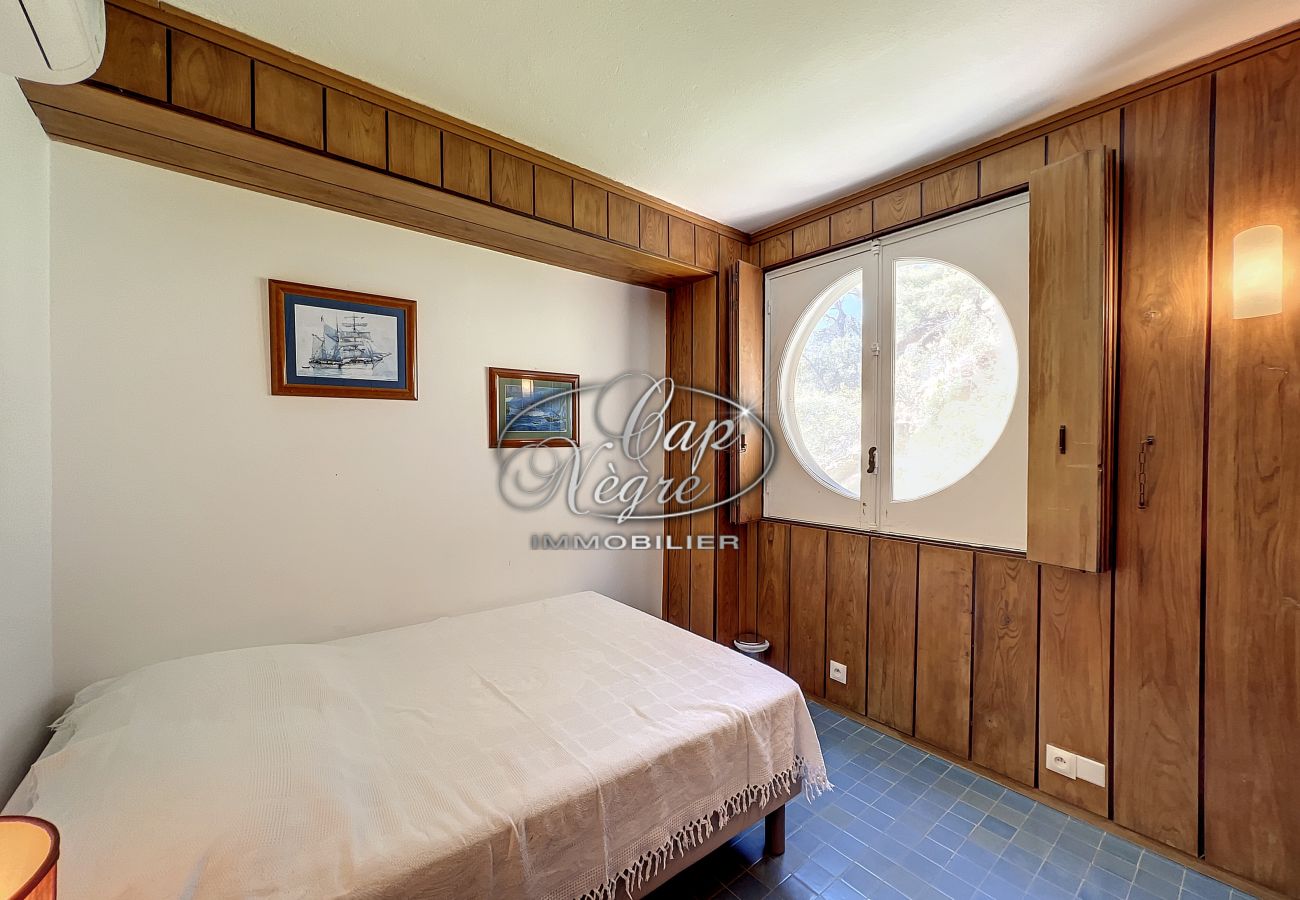 Villa in Le Lavandou - 086