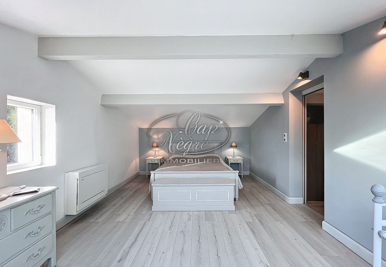 House in Rayol-Canadel-sur-Mer - 136