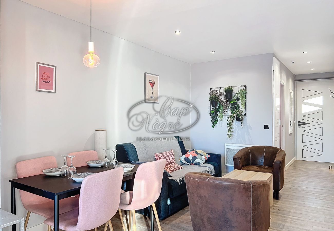 Apartment in Le Lavandou - 164