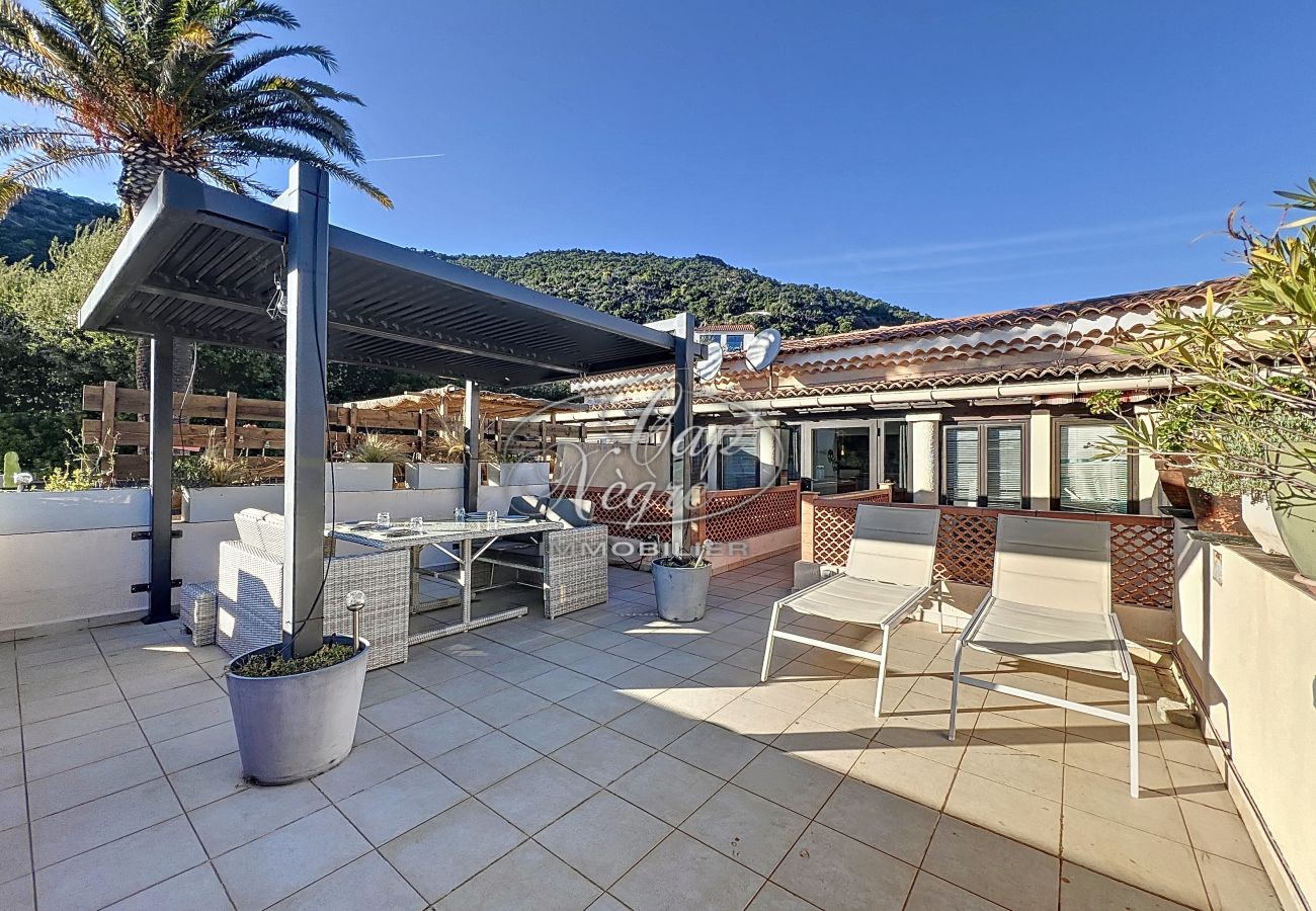 Apartment in Le Lavandou - 164