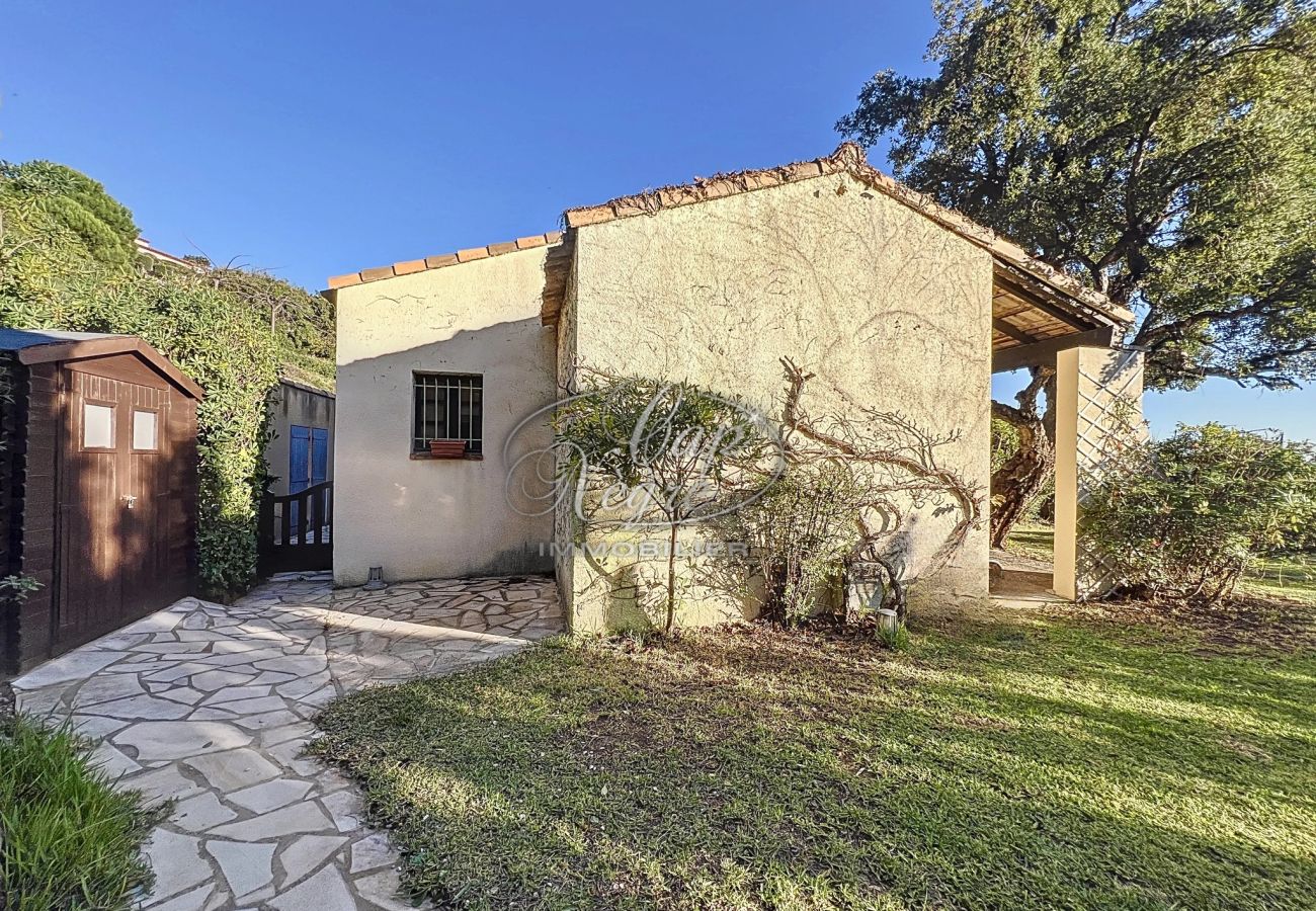 Terraced House in Le Lavandou - 170