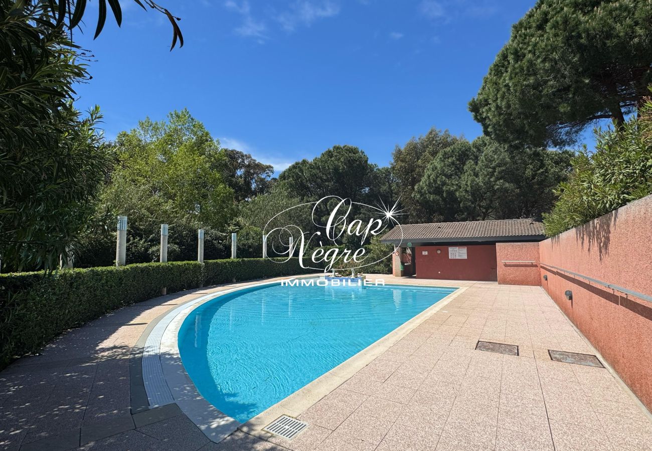 Apartment in Le Lavandou - 174