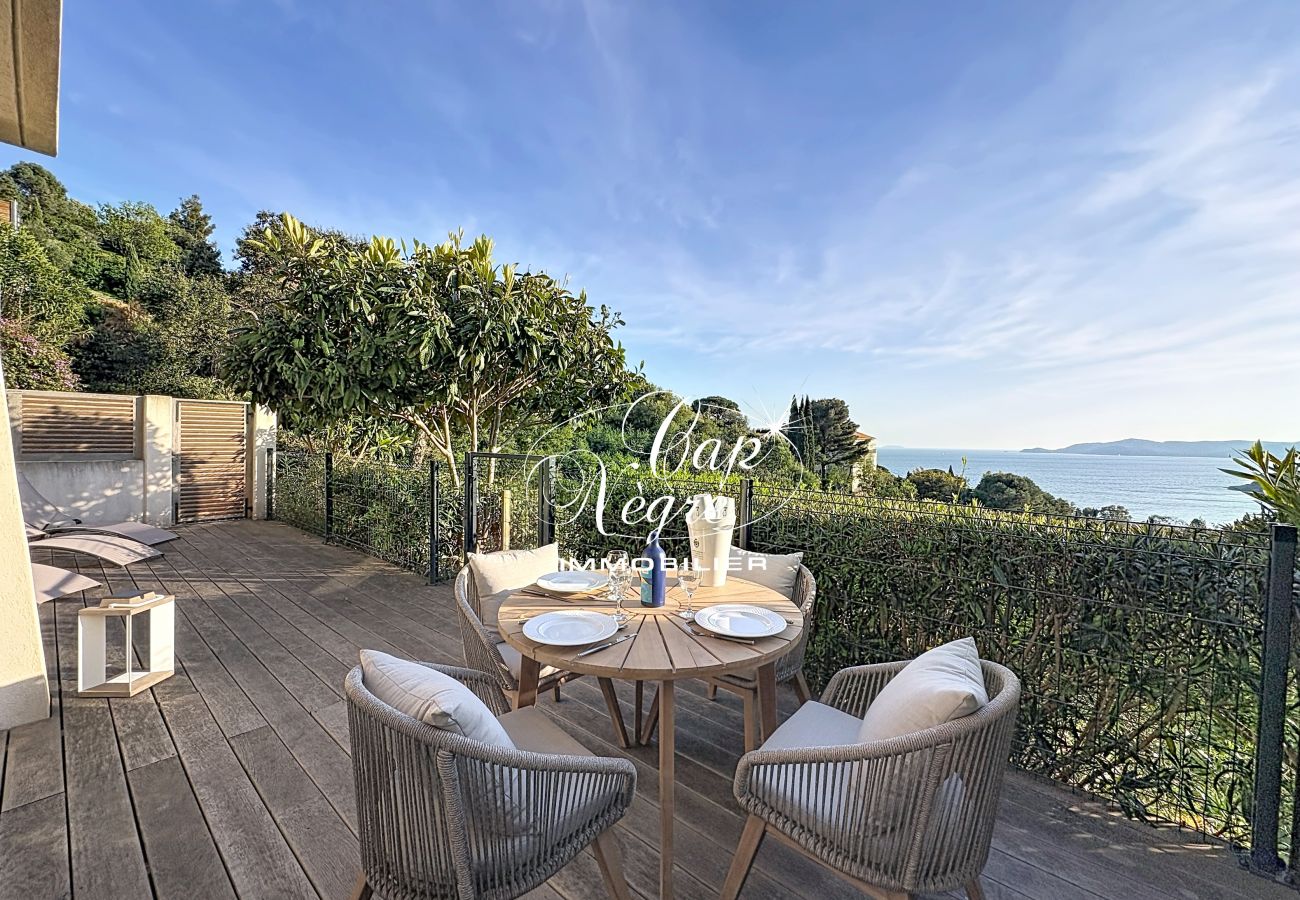 Apartment in Le Lavandou - 182