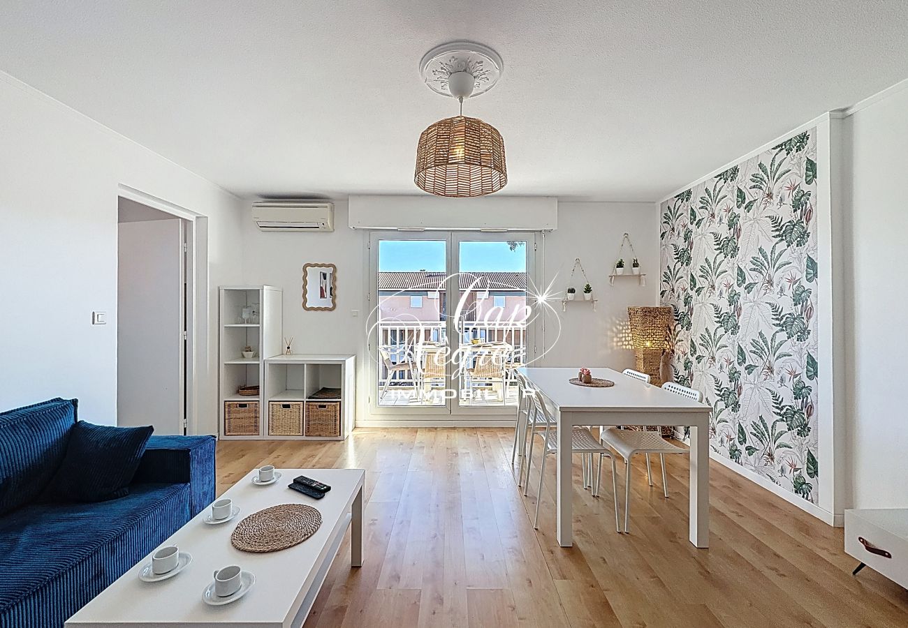 Apartment in Le Lavandou - 185