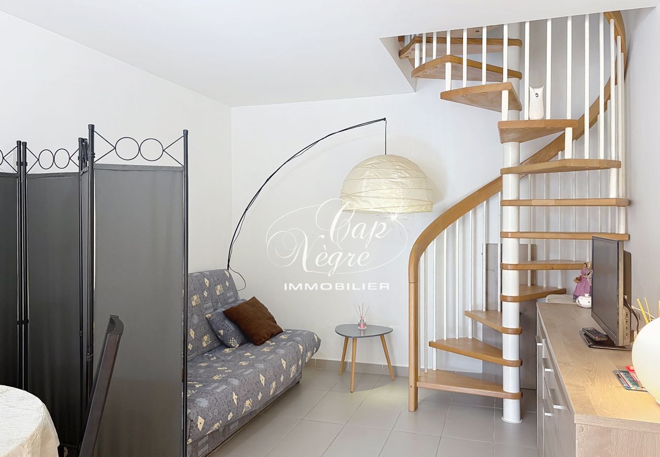 Apartment in Le Lavandou - 186