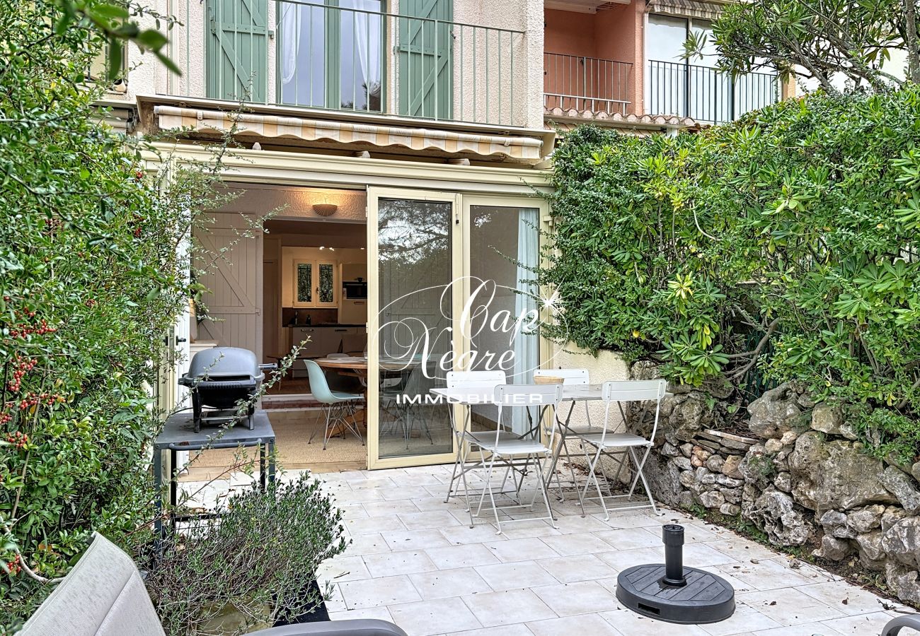 Apartment in Le Lavandou - 187