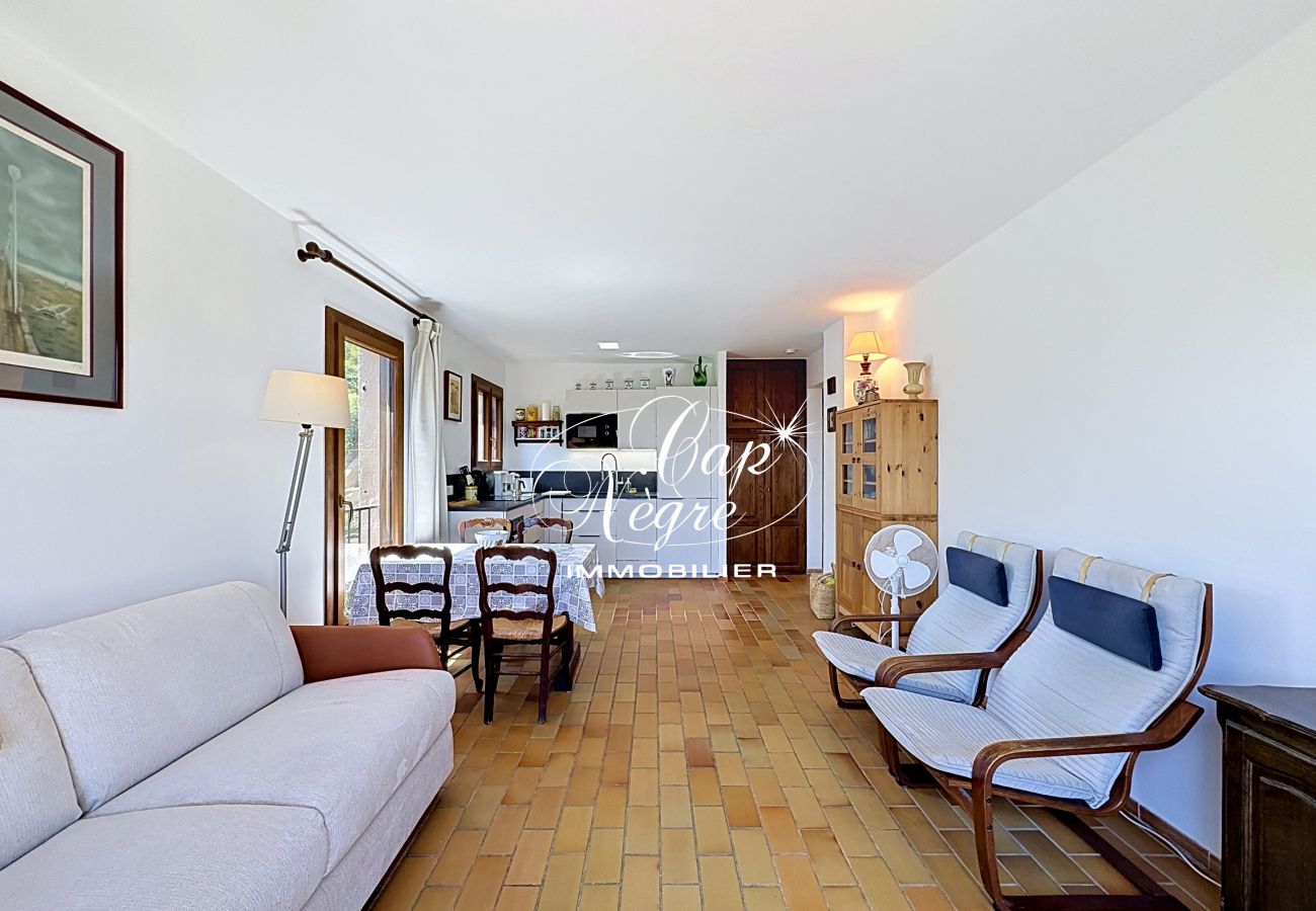 Apartment in Le Lavandou - 190