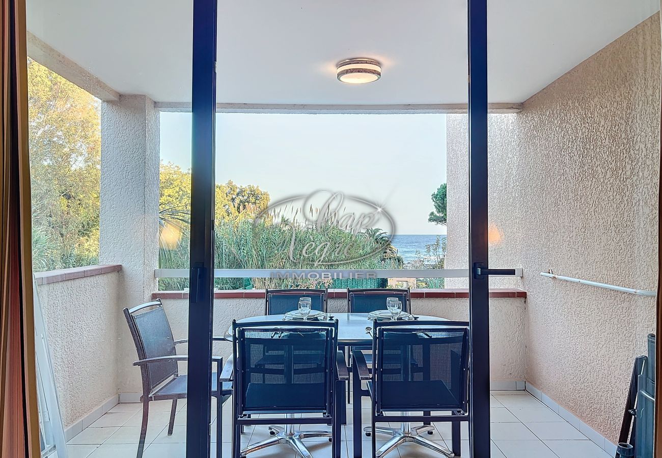 Appartement à Le Lavandou - 050