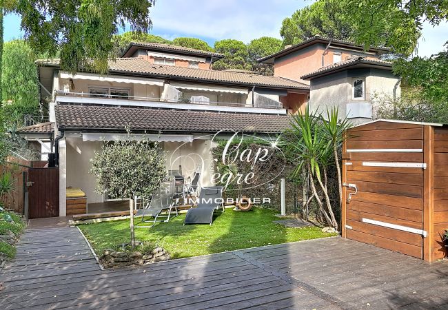 Appartement à Le Lavandou - 107