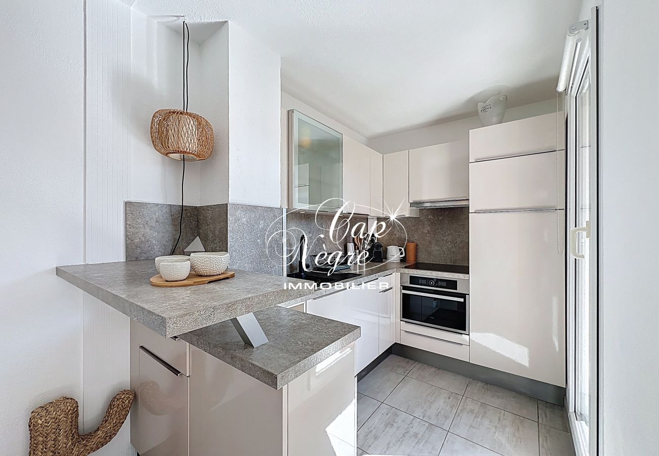 Appartement à Le Lavandou - 169