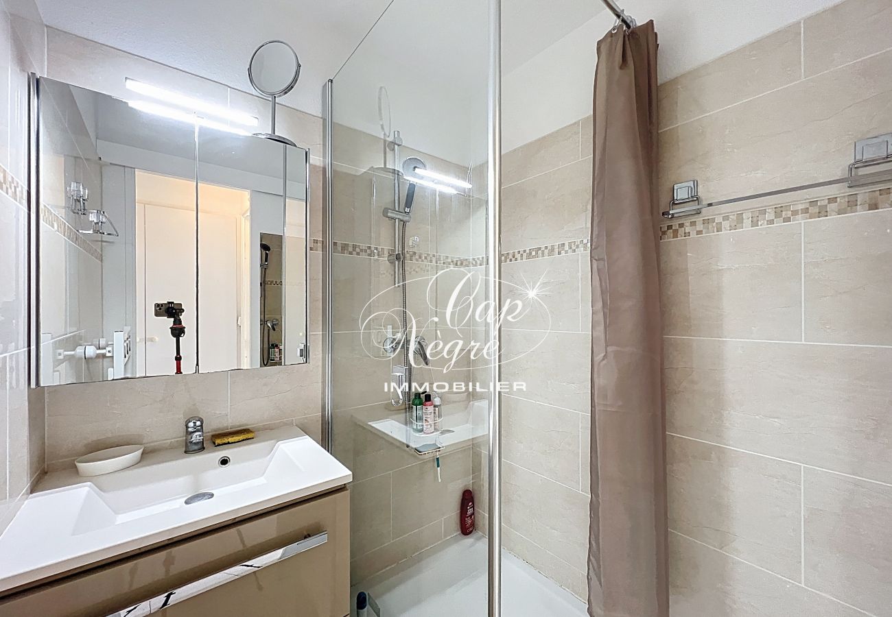 Appartement à Le Lavandou - 172