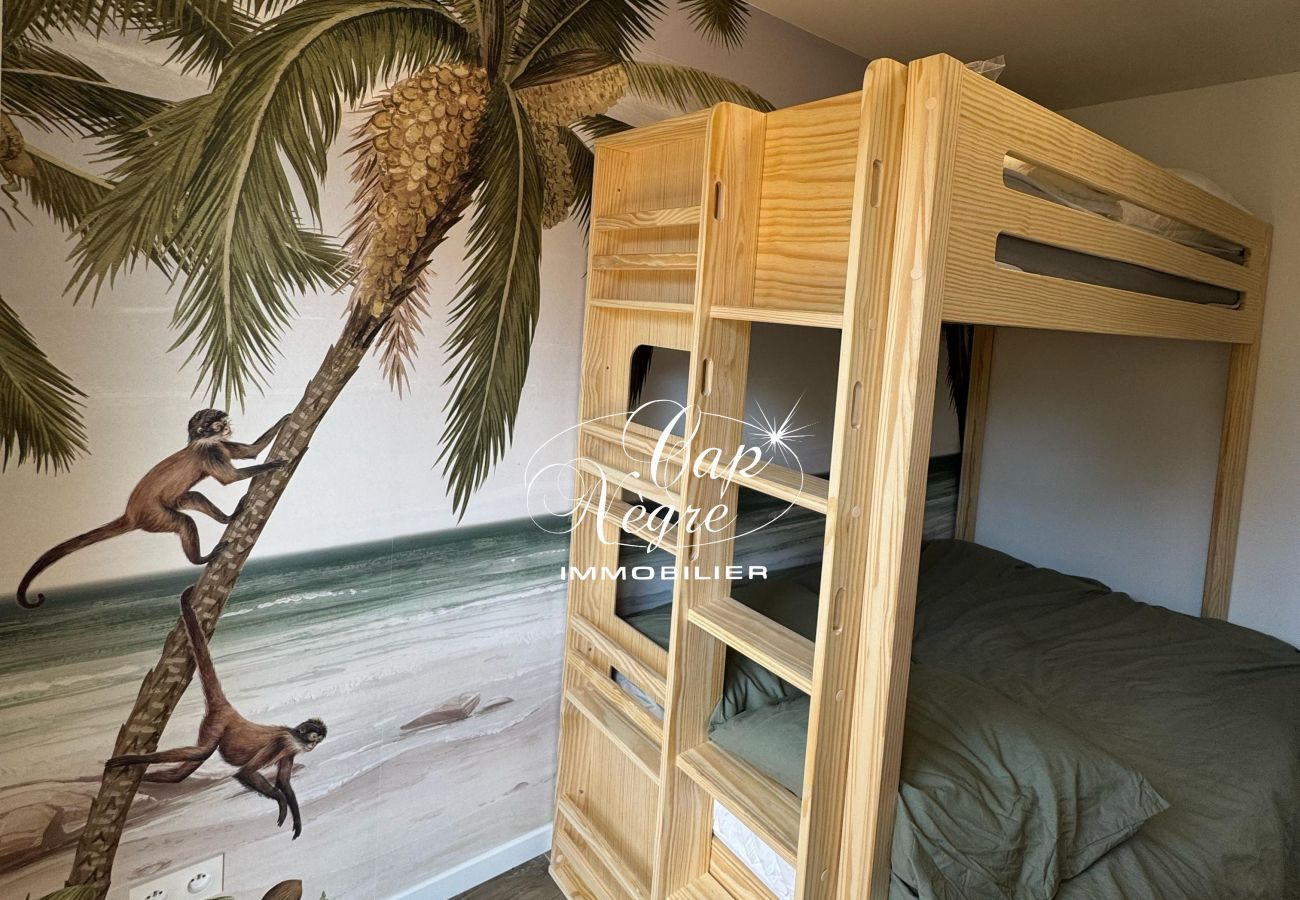 Appartement à Le Lavandou - 174