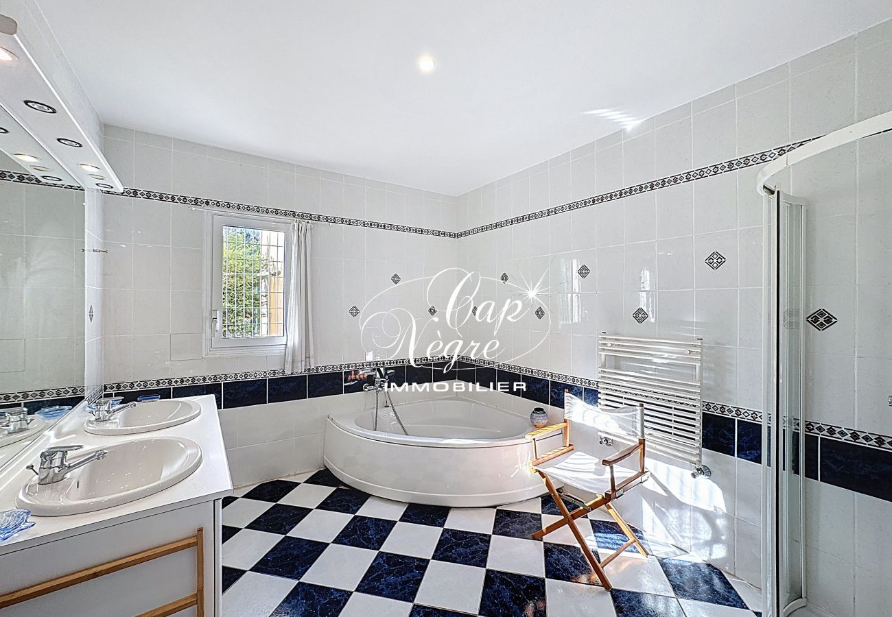 Villa à Rayol-Canadel-sur-Mer - 183