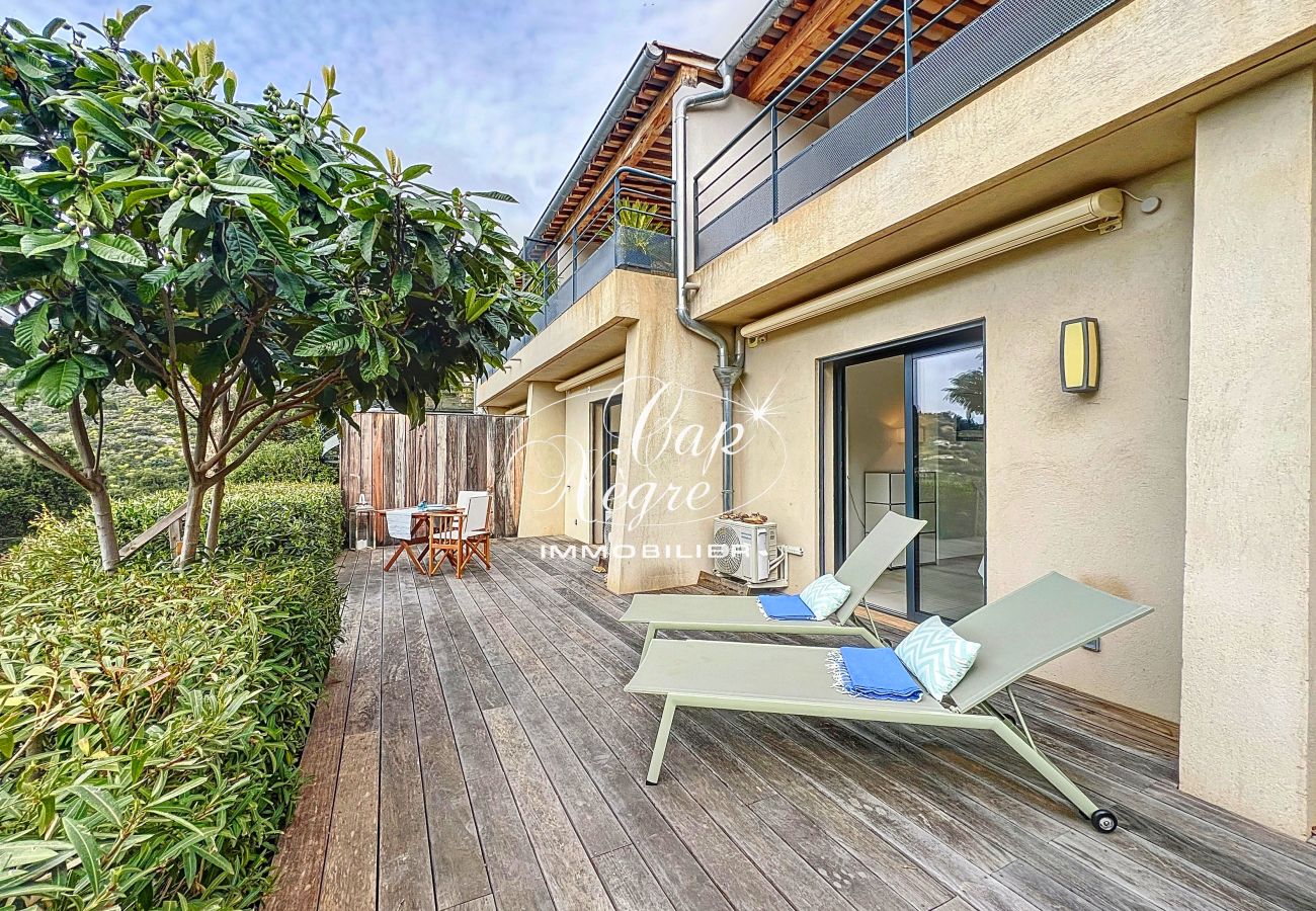 Appartement à Le Lavandou - 182