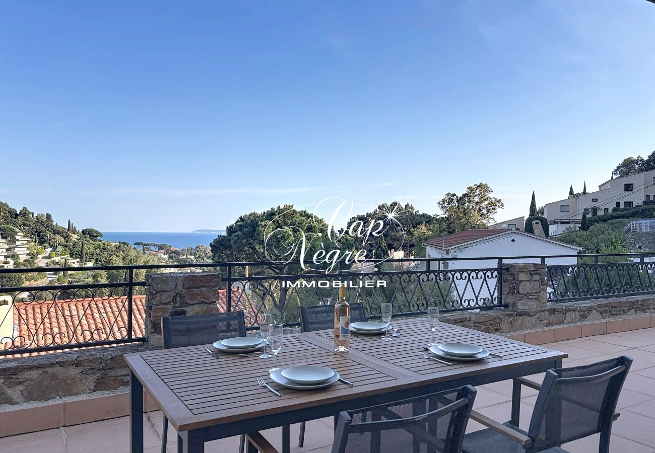 Villa à Le Lavandou - 184