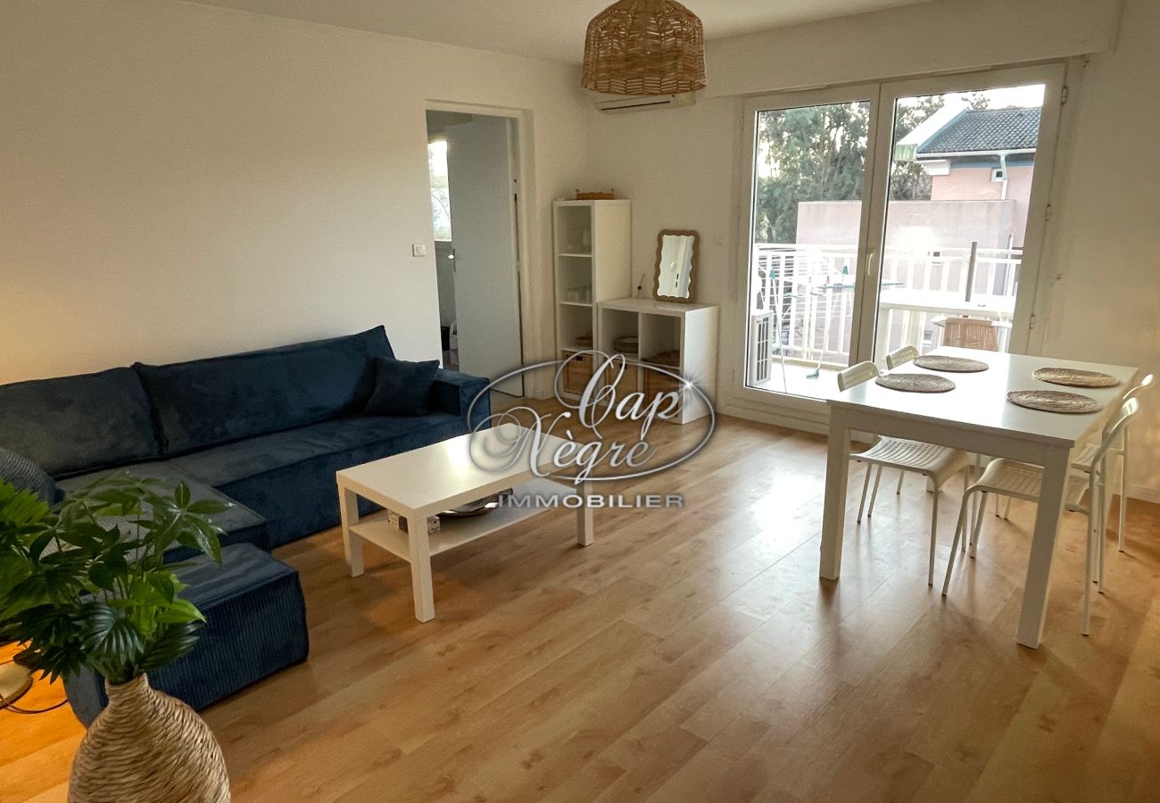 Appartement à Le Lavandou - 185