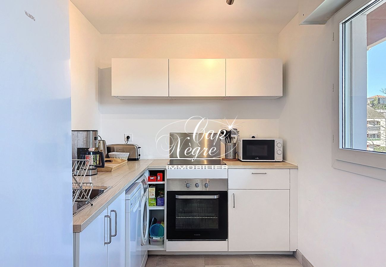 Appartement à Le Lavandou - 185