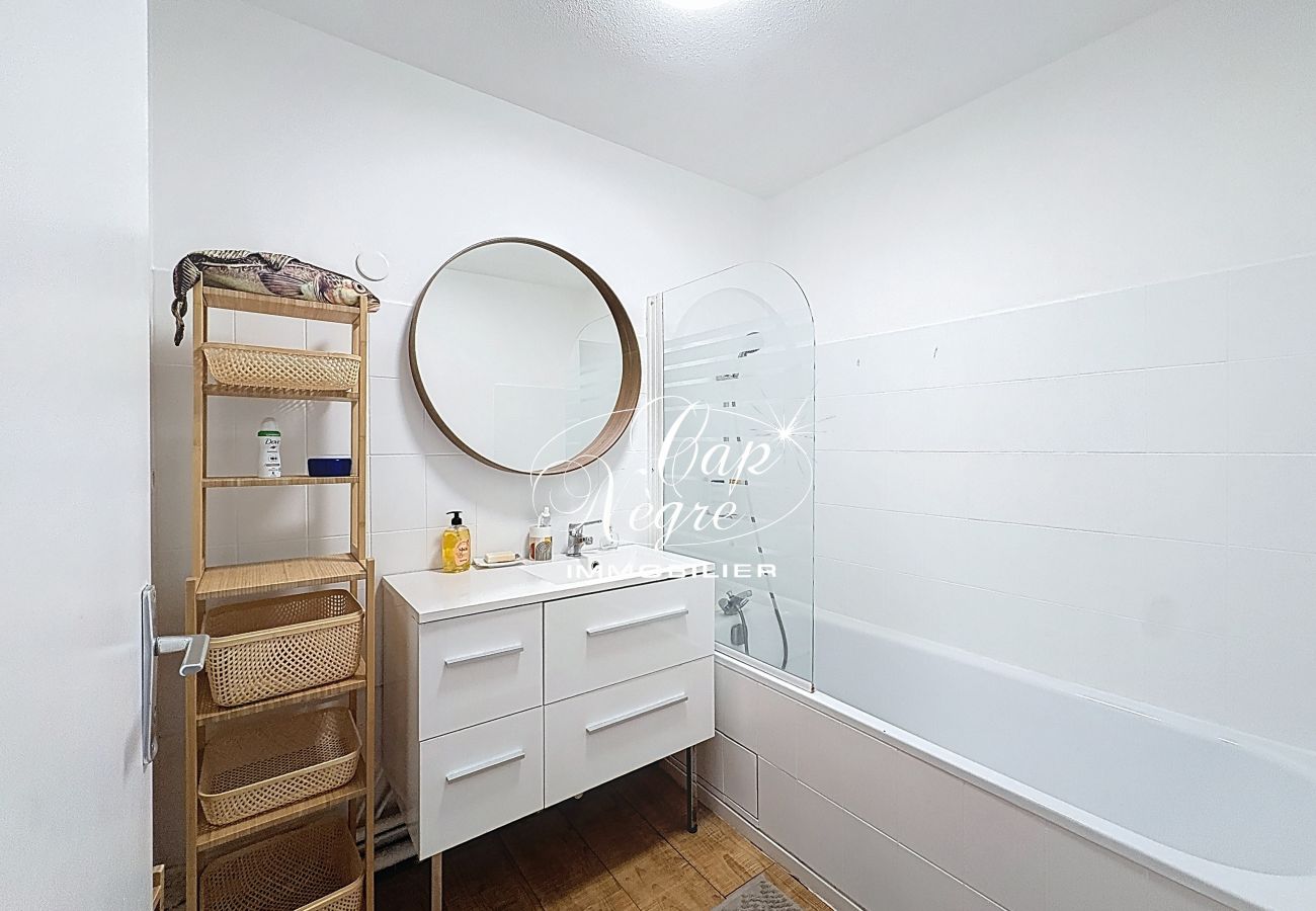 Appartement à Le Lavandou - 185