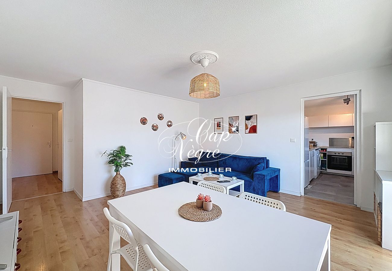 Appartement à Le Lavandou - 185