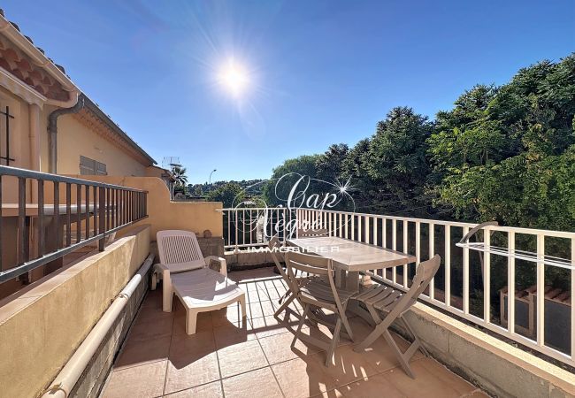 Appartement à Le Lavandou - 186