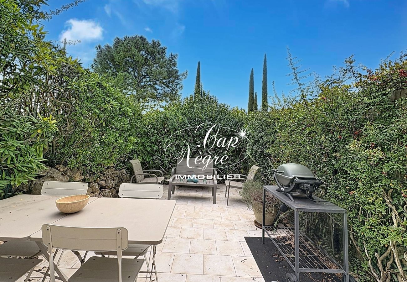 Appartement à Le Lavandou - 187