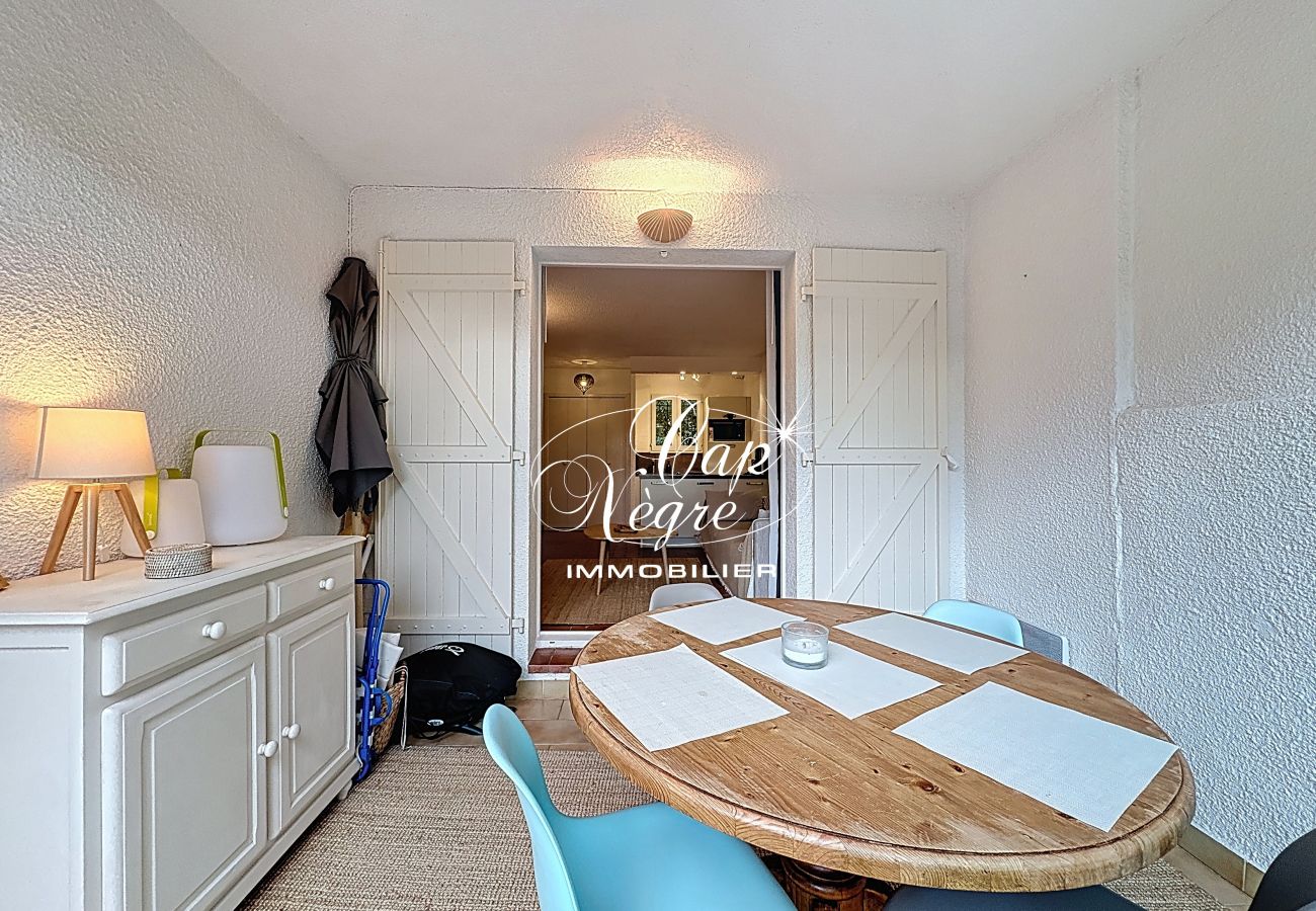 Appartement à Le Lavandou - 187