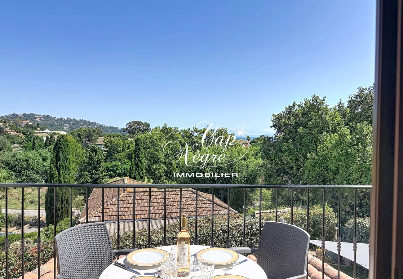 Appartement à Le Lavandou - 190