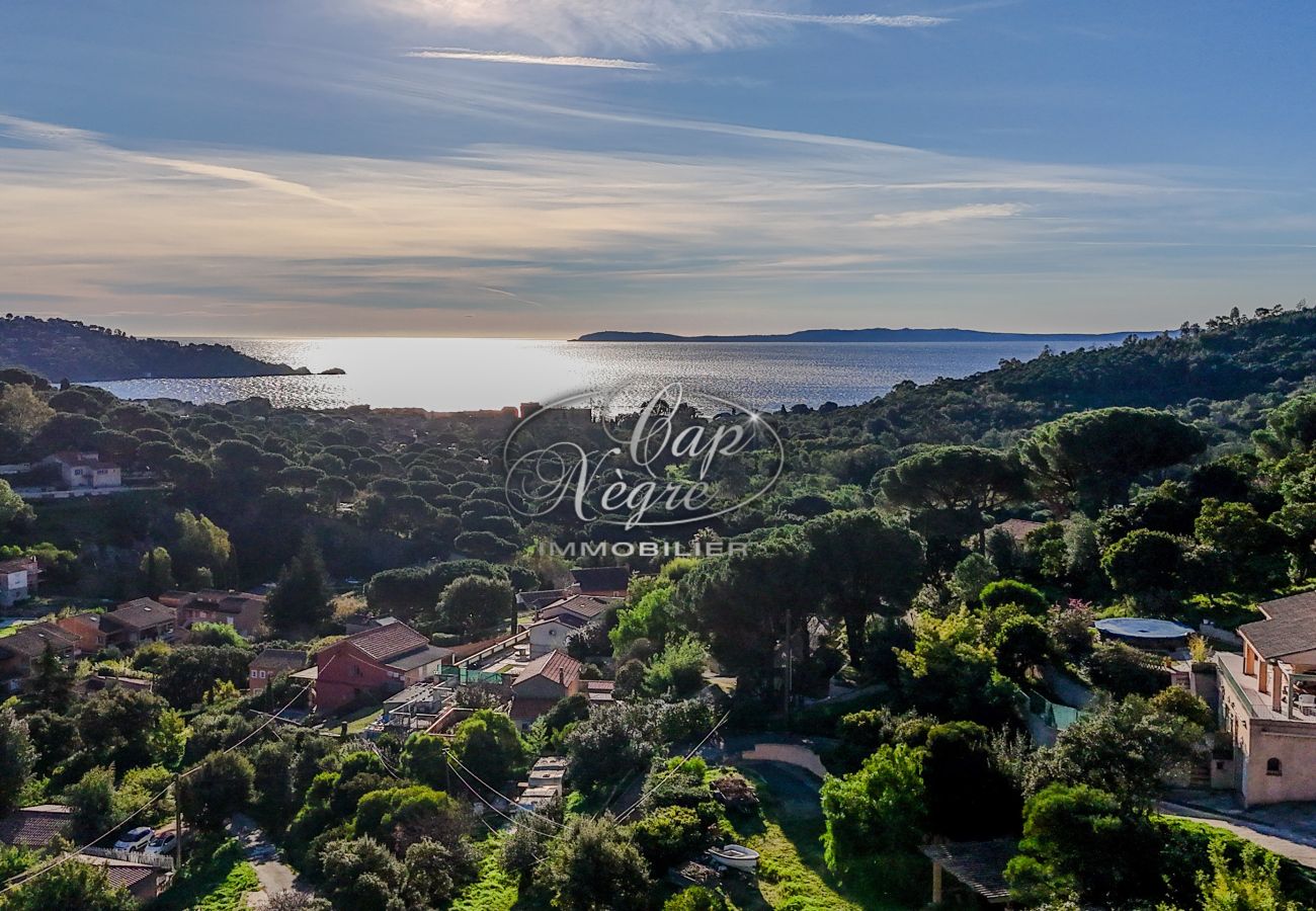 Appartement à Le Lavandou - 191